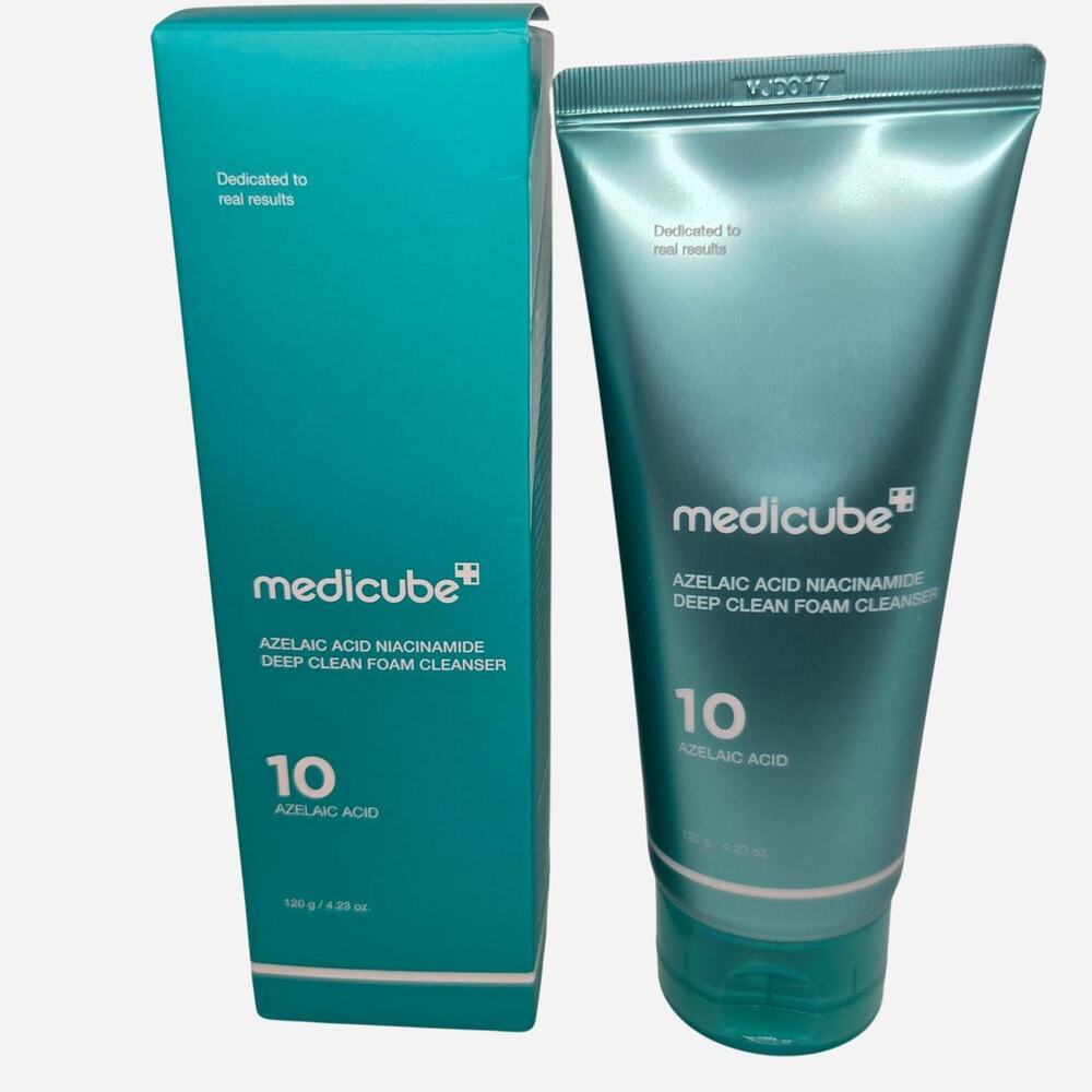 MediCube Azelaic Acid Niacinamide Deep Clean Foam Cleanser